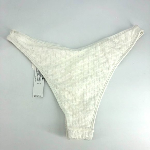 Accessorize London textured high leg bikini bottom in white UK 12 // US 8 NWT - Picture 6 of 7